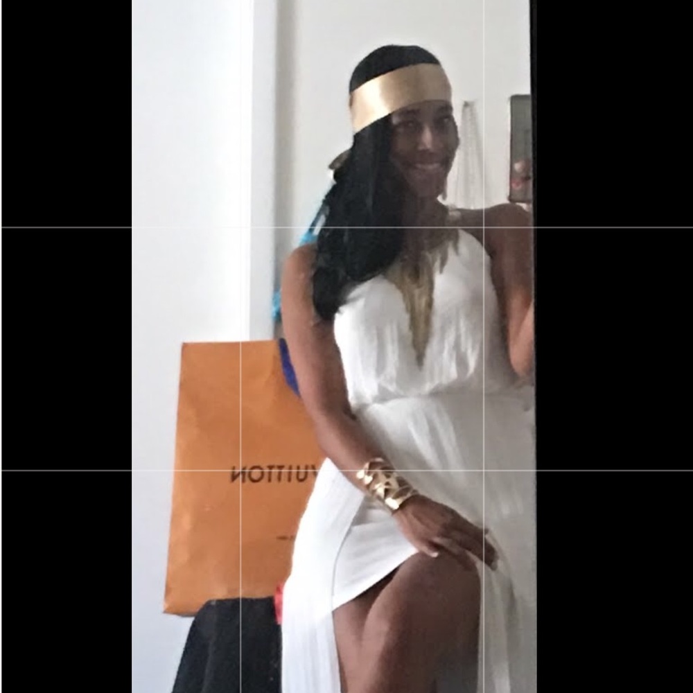 Meet your Posher, Analia